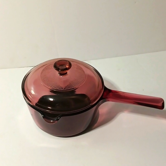 Vision Corning Ware Cranberry Teflon 1 L &  Dish Pyrex Glass Cookware For Stove - Picture 1 of 8